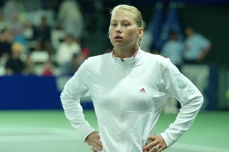 Als Fünfjährige begann die gebürtige Moskauerin Anna Kournikova mit dem Tennisspielen. Ihr Profi-Debüt feierte sie mit 15.