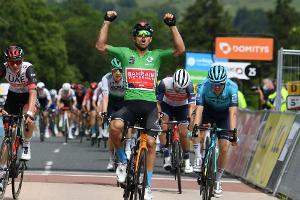 Criterium du Dauphine: Italiener Colbrelli gewinnt dritte Etappe