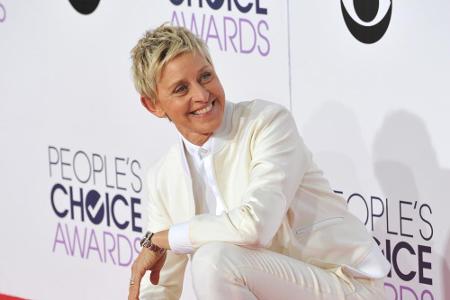 Die US-Fernsehmoderatorin und Komikerin Ellen DeGeneres (58) ist bis über beide Ohren verliebt in ihre Frau und Schauspieler...