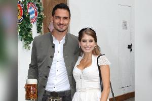 Nach Deutschland-Pleite: Cathy Hummels baut Ehemann Mats auf