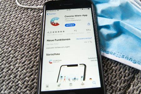 Die Corona-Warn-App feiert ihr einjähriges Jubiläum Die Corona-Warn-App feiert ihr einjähriges Jubiläum