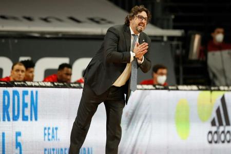 Erfolgstrainer Trinchieri verlängert bei Bayern-Basketballern
