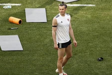 Bale: Bale: