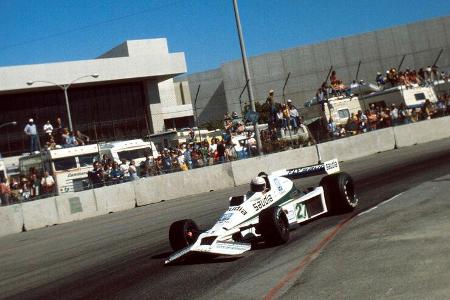 Jones fuhr bereits in der ersten Saison in Watkins Glen auf Rang zwei.