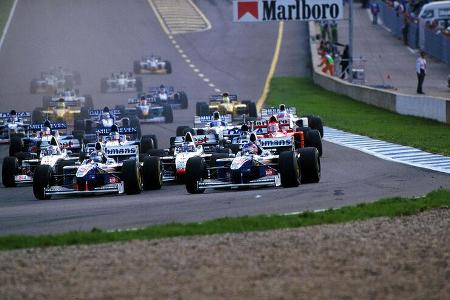 Villeneuve wurde Weltmeister. Frentzen wurde Zweiter. Damit ging erneut auch der Konstrukteurstitel an Williams.
