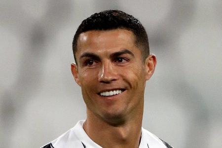 Mit seinen 36 Jahren ist noch lange nicht Schluss: Cristiano Ronaldo feiert einen Erfolg nach dem anderen.