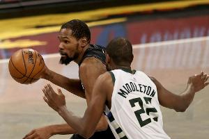 NBA: Milwaukee erzwingt Spiel sieben