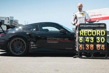 Porsche 911 GT2 RS Manthey Performance Nürburgring Nordschleife Rekord