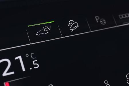 Gestartet wird immer nur flüsterleise im E-Betrieb.