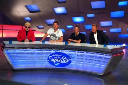Im Jahr darauf setzte RTL neben Zugpferd Dieter Bohlen auf Sänger Heino, DJ Antoine und Ex-Monrose-Sängerin Mandy Capristo.