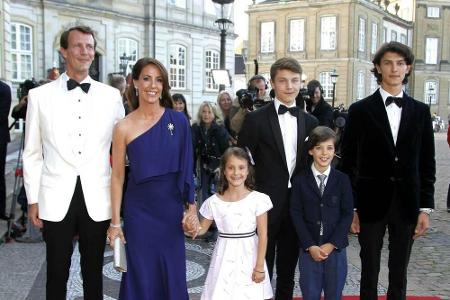 Mit seiner zweiten Ehefrau, Prinzessin Marie, hat Prinz Joachim zwei weitere Kinder: Prinz Henrik, benannt nach seinem Großv...