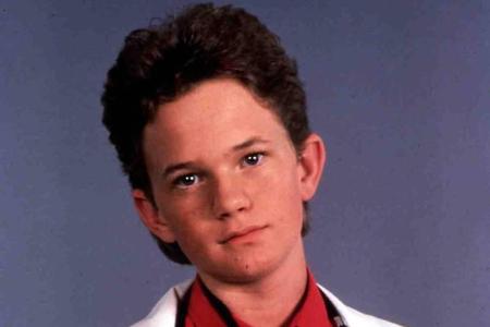 Neil Patrick Harris spielte sich mit 16 Jahren als junger Mediziner in der Serie 