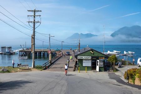 Im Winter ist Tofino an Kanadas Westküste ein verschlafenes Nest. Doch sobald die Temperaturen steigen, tauchen schon die er...