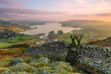 Der größte natürliche See Englands ist der 18 Kilometer lange Windermere. Er befindet sich im Norden des Landes in einem Nat...