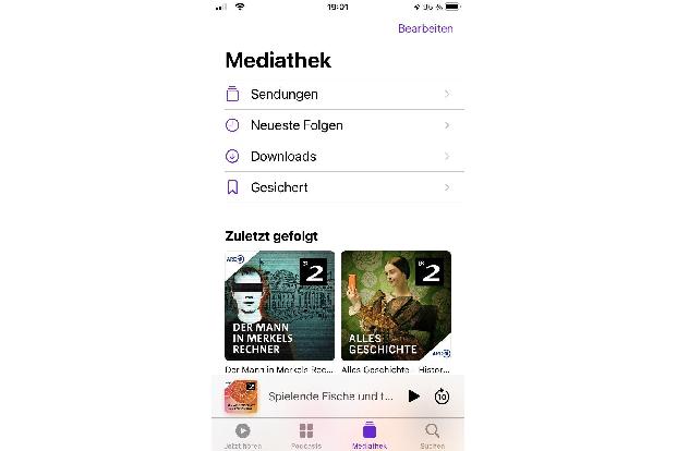 In der Mediathek finden sich Sendungen, denen man folgt, sowie die aktuellen, die gesicherten und die geladenen Folgen.