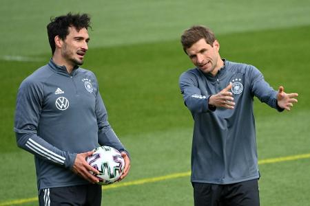 Hamann: Löw hat Müller und Hummels zu spät geholt