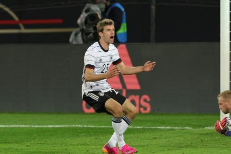 Alte Leitwölfe, aber kein Sieg: DFB-Team nur 1:1 gegen Dänemark Alte Leitwölfe, aber kein Sieg: DFB-Team nur 1:1 gegen Dänemark