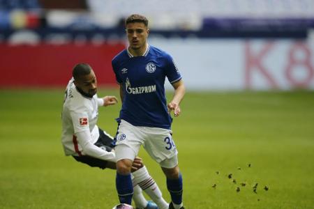 Idrizi erhält Profivertrag auf Schalke