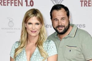 Verena Wriedt und ihr Ehemann auf einem Event in Berlin