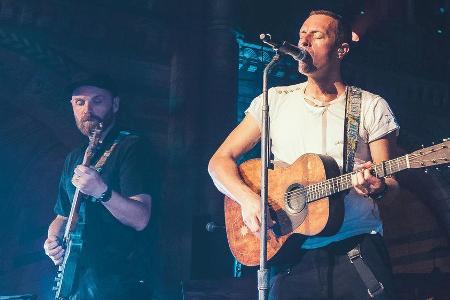Coldplay werden als Haupt-Act die Worthy Farm rocken. Coldplay werden als Haupt-Act die Worthy Farm rocken.
