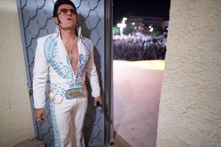 06 Elvis Presley
