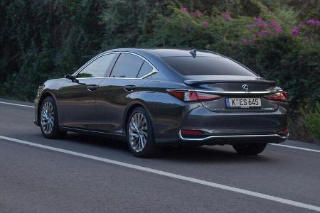 Lexus ES 300h