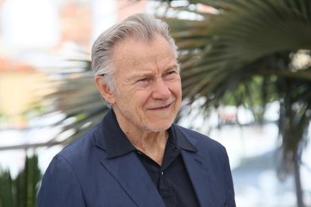 Ebenfalls in Kindertagen hatte Harvey Keitel (81) mit dem Stottern zu kämpfen. Der Schauspieler stand seither unter anderem ...