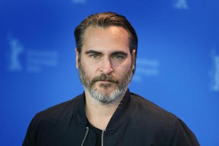 Wer Joaquin Phoenix (45, 