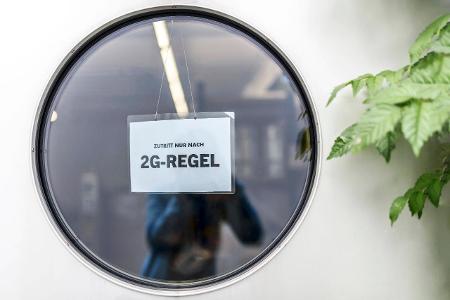 Genesene ein Jahr immun Virologen Virologinnen Corona