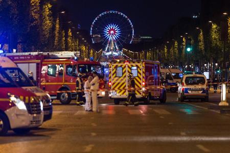 Paris Champs Elysees.jpg