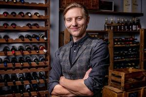 "Sturm der Liebe": Neuer Sommelier mit schwieriger Kindheit