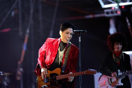 Die 2016 verstorbene Musik-Legende Prince hat neben sieben Grammys auch einen Oscar ergattert. 1985 erhielt er den begehrten...