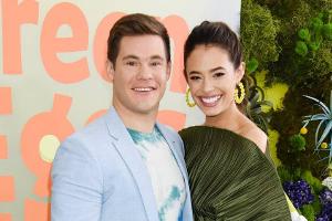 "Pitch Perfect"-Star Adam DeVine und Chloe Bridges haben geheiratet