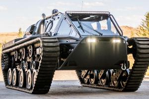 800 PS-Panzer mit Spaßgarantie zu verkaufen