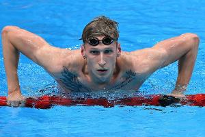 Schwimm-Weltcup in Berlin: Wellbrock locker ins Finale