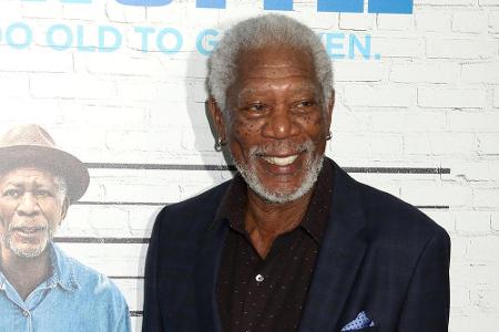 Morgan Freeman (80) hat chronische Schmerzen in seinem linken Arm als Folgen eines Autounfalls im Jahr 2008. Erst vier Jahre...