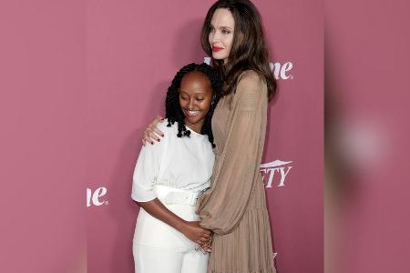 Angelina Jolie und ihre Tochter Zahara in Beverly Hills.