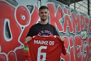 Mainz holt U21-Europameister Stach