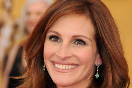 Auch Julia Roberts misst modelmäßige 1,75 Meter und sieht mit ihren 49 Jahren immer noch umwerfend aus - außerdem kann sie e...