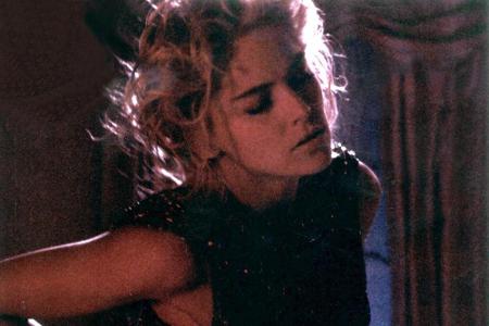 Mit Szenen wie diesen spielte sich Sharon Stone an der Seite von Michael Douglas in 