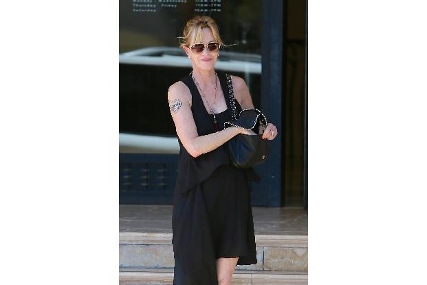 0008 Melanie Griffith Michael Wright WENn Antonio wenn21400488.jpg