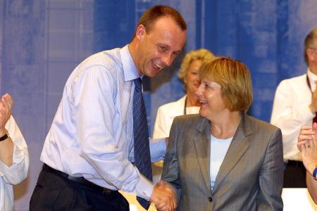 Friedrich Merz GER_CDU_CSU-Fraktionsvorsitzender bedankt si...