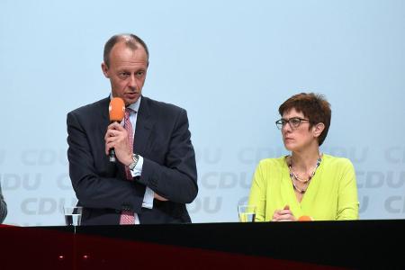 Deutschland, Duesseldorf, 28.11.2018 CDU-Regionalkonferenz ...