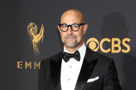 Stanley Tucci muss sich keineswegs dafür schämen, dass sein Haar lichter wird - er rasiert sich die übrigen Haare an den Sei...