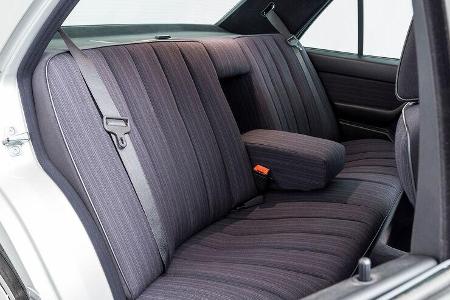 Mercedes-Benz 230E W124 (1987) 995 km