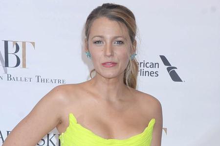 Blake Lively laboriert an einer Hanverletzung