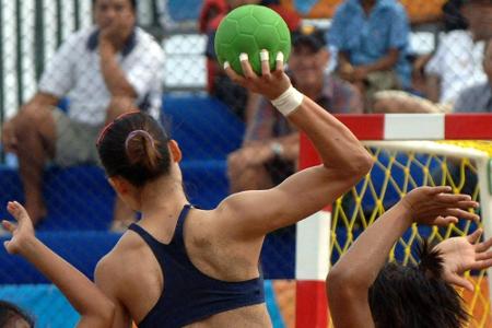 Shorts statt Bikinis: Mögliche Strafe für norwegische Beachhandballerinnen