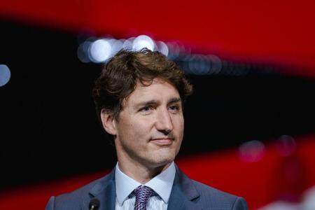 Nach Montreals Final-Niederlage: Trudeau löst Wettschulden bei Biden ein Nach Montreals Final-Niederlage: Trudeau löst Wettschulden bei Biden ein