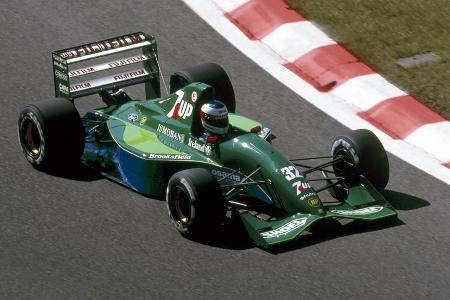 Nach einem kurzen Abstecher in die japanische Formel 3000 bekommt Schumacher im Jahr 1991 die große Chance, endlich in einem...