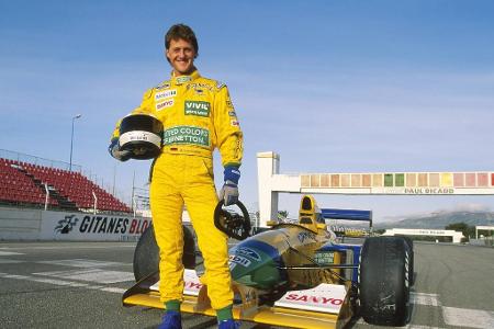 Sein starker Auftritt in Spa wird wenig später belohnt. Der Rennstall Benetton nimmt Schumacher während der Saison 1991 unte...